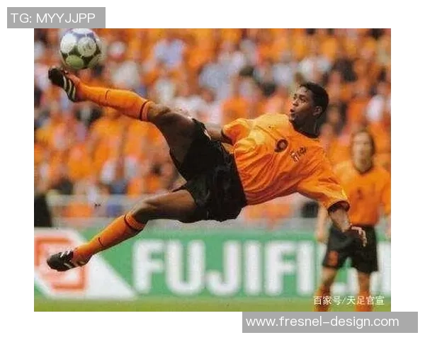 纵观足坛巨星解析他们惊人弹跳能力如何塑造比赛关键瞬间